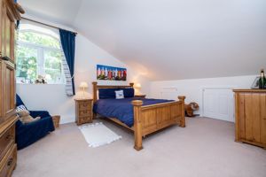 Bedroom- click for photo gallery